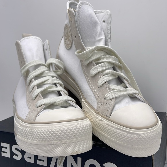 Converse WMNS CTAS LIFT HI
WHITE/VAPOROUS GRAY/LIGHT GOLD A09774C Platforms Snkr - Picture 5 of 16